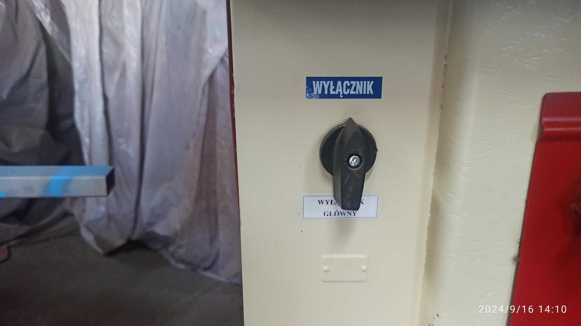 Frezarka dolnowrzecionowa Jaroma z trzpieniem wymiennym