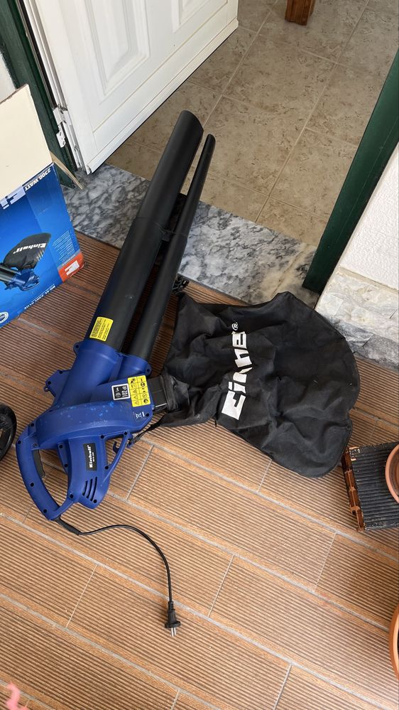 Aspirador soprador de folhas Einhell