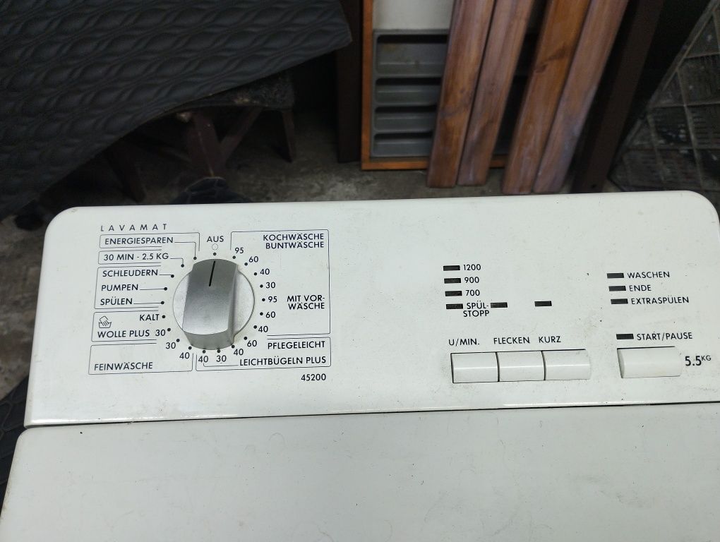 Пральна машинка Electrolux  5,5 кг