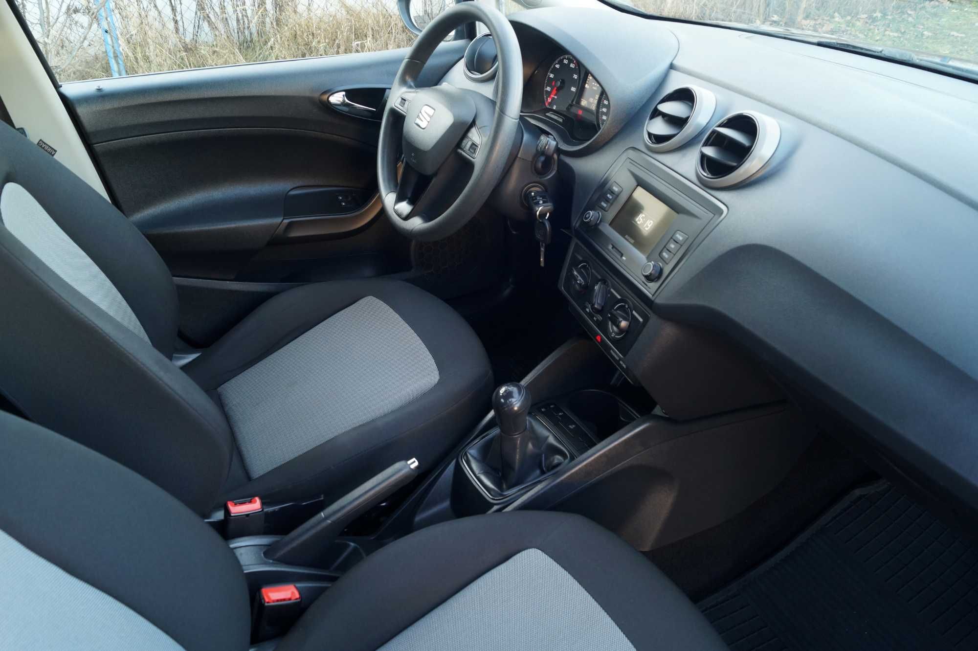 SEAT IBIZA 2017Rok Benzyna 75km Klimatyzacja Alufelgi Bluetooth 5Drzwi