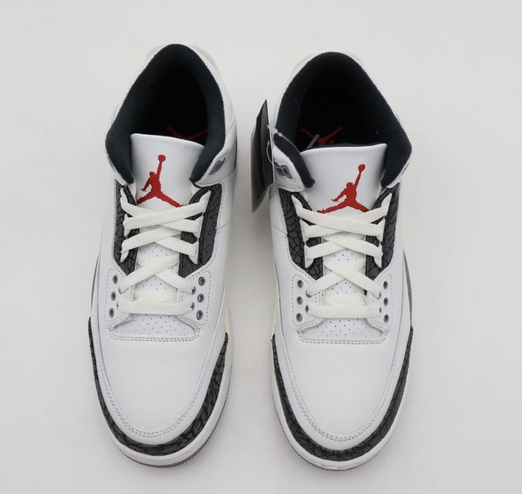 Air Jordan 3 retro summit  white/fire red-crment US 12,5