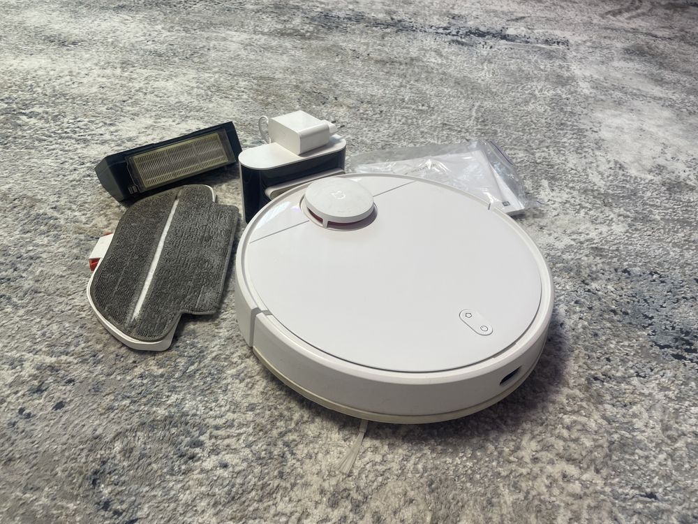 Робот-пылесос Xiaomi Mi Robot Vacuum-Mop P STYTJ02YM White