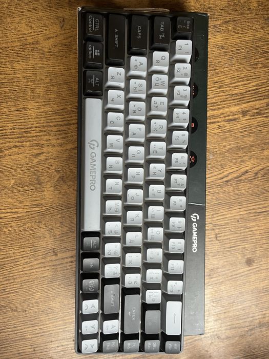 Продам игровую клавиатуру