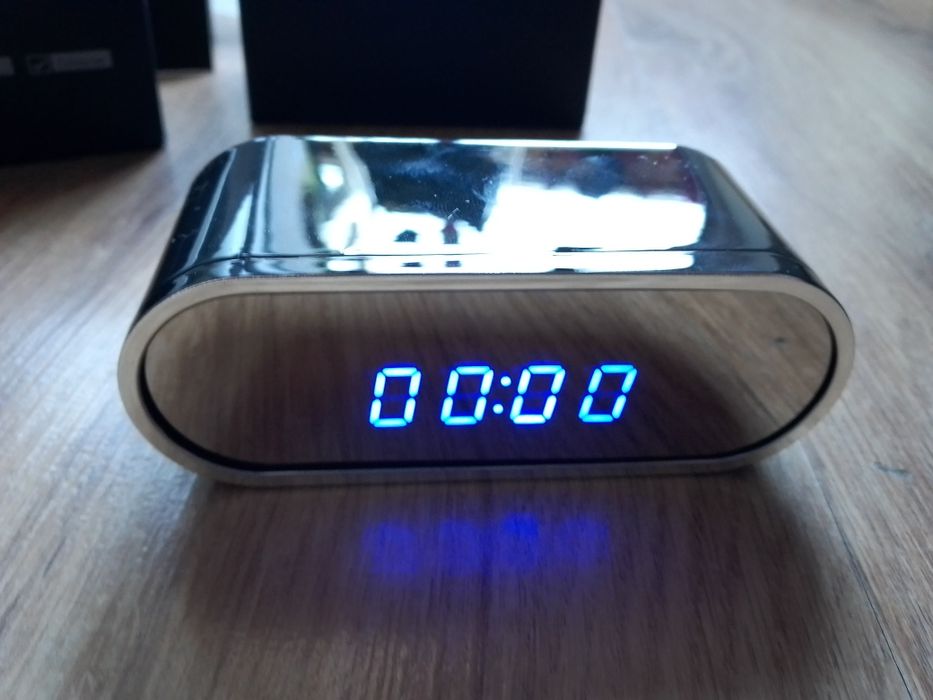 Часы скрытая камера