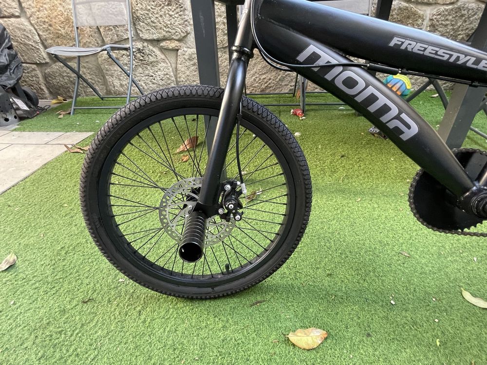 Bicicleta BMX Moma