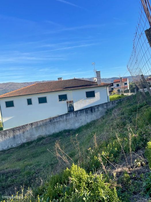 Oportunidade Única no Alto da Forca – Terreno com Vista Deslumbrante