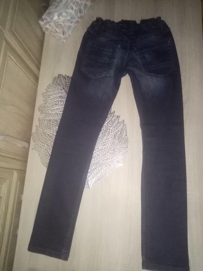 Spodnie na 1 52 na 11/12 lat z metki