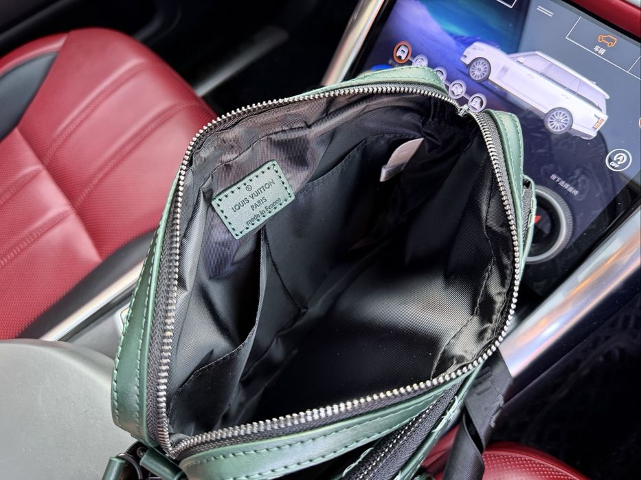 Сумка зеленая Louis Vuitton 3v1 кожаная онигинал 3в1 мужская