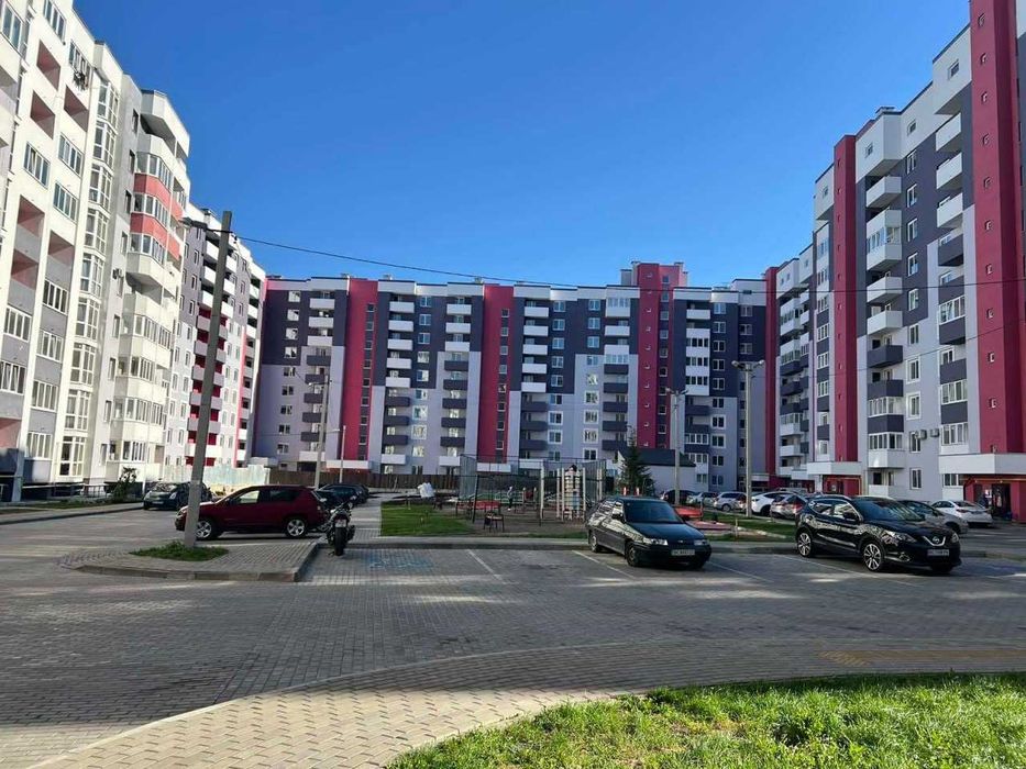 Продаж 3-кімнатної квартири на вул. Тракт Глинянський дворівнева 87м2
