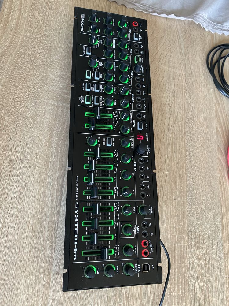 Roland Aira System 1-M 1m syntezator eurorack moduł syntezator POLECAM