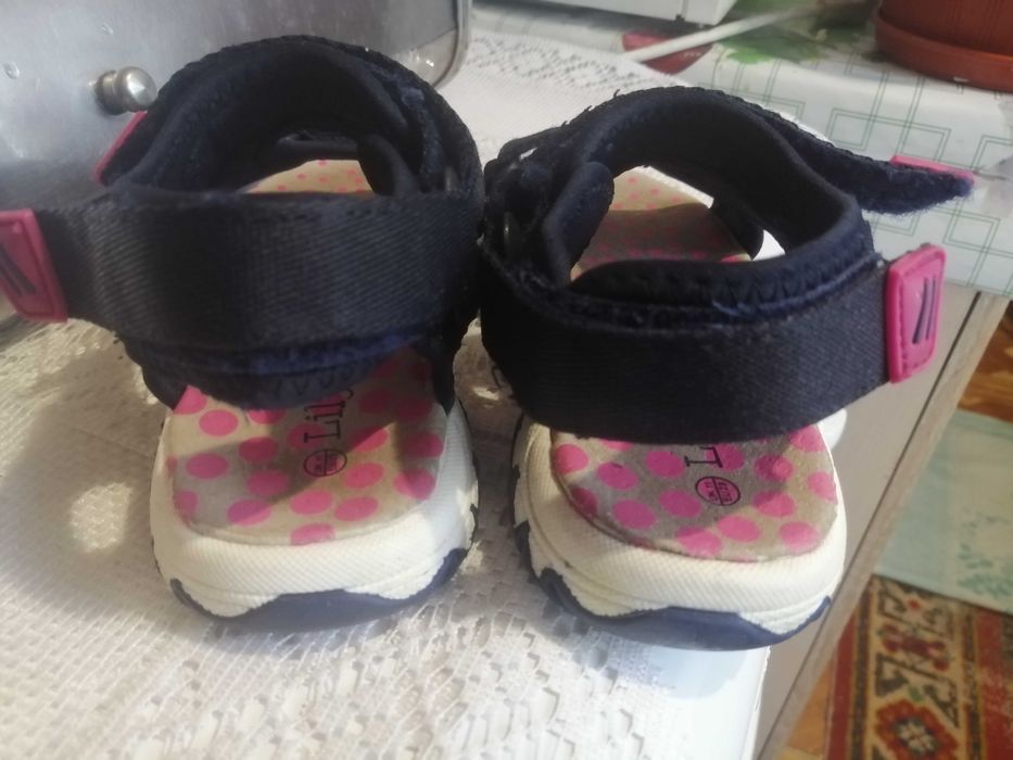 Детские босоножки на девочку  Lily end Dan / 9-10 год 29 размер