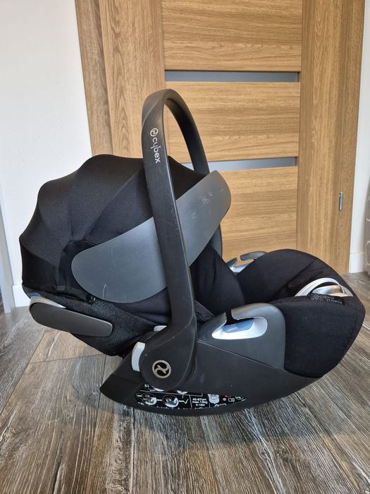 Fotelik, nosidełko Cybex Cloud Z z bazą