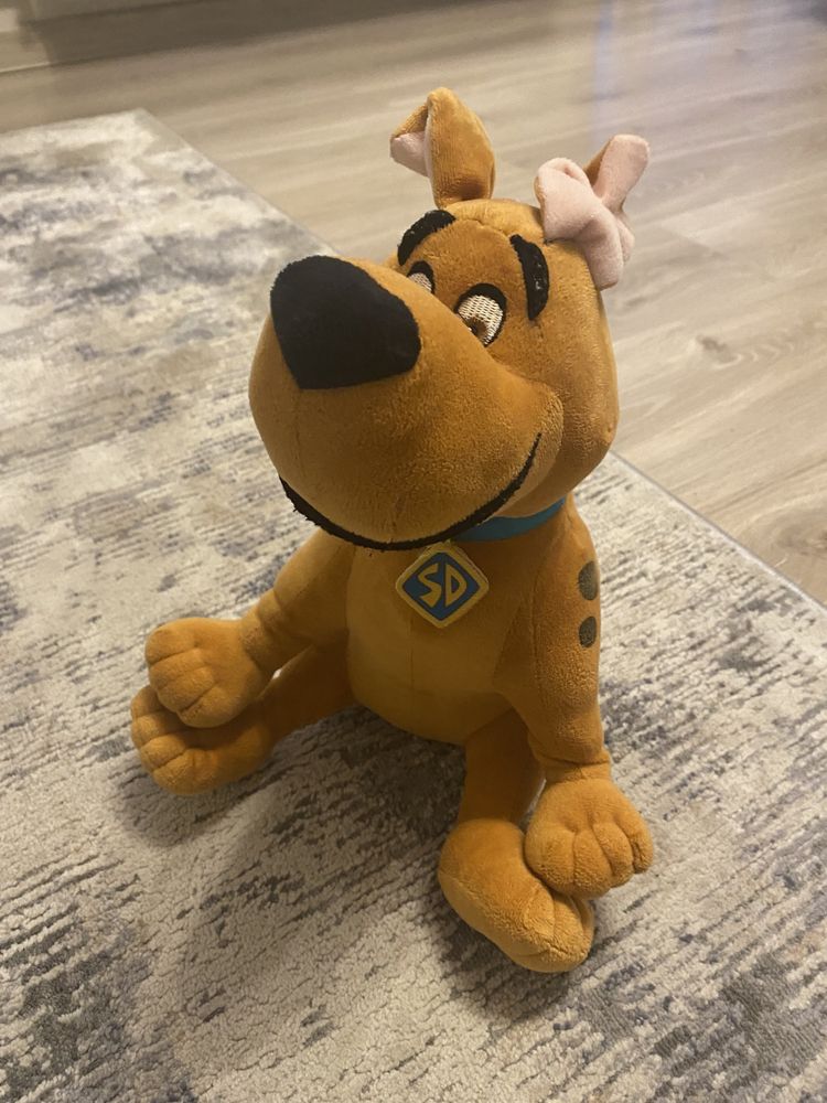 Duża maskotka Scooby-Doo -> 33 cm