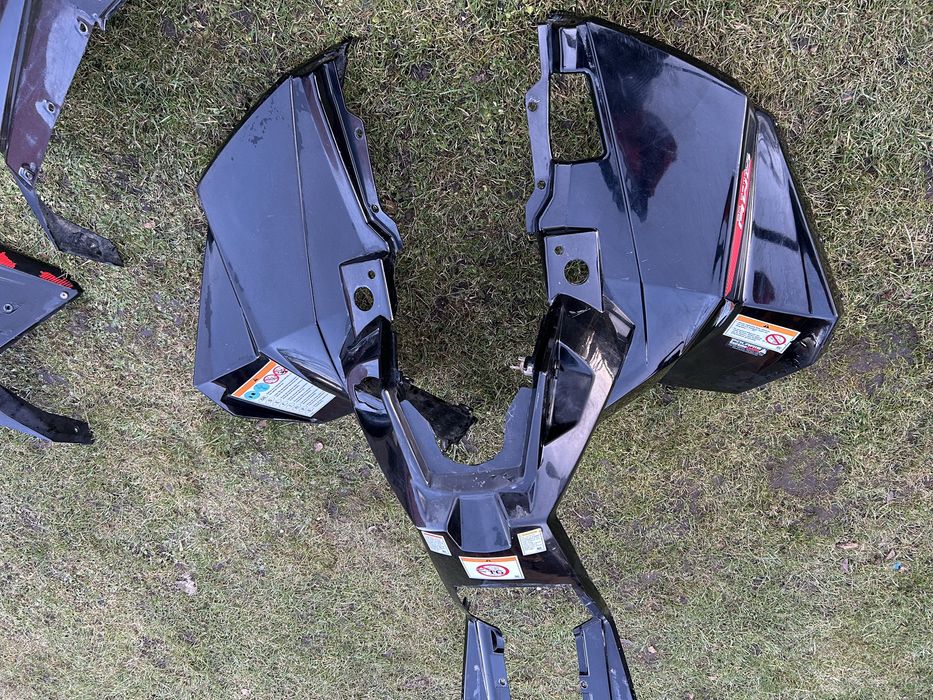 Owiewki błotniki  plastiki polaris sclambler sportsman