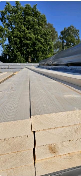 Deska czterostronnie  strugana świerk 147*19