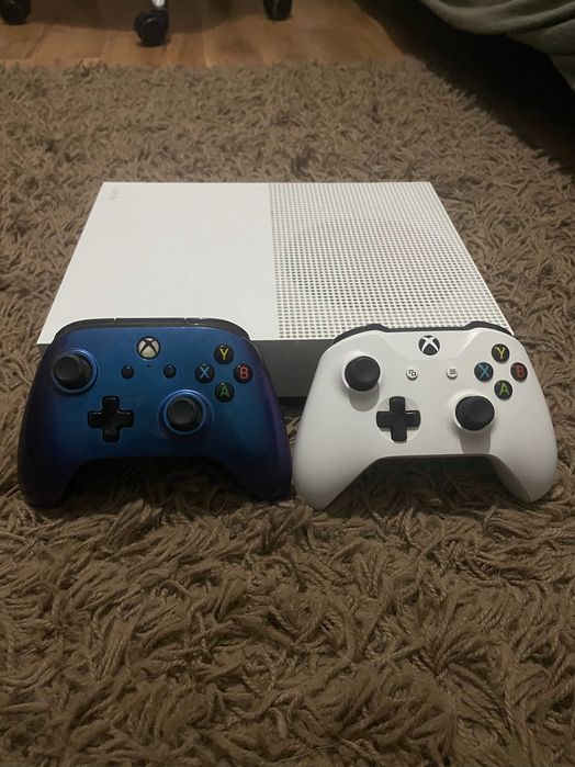 Xbox One S All Digital 1TB 2 Pady