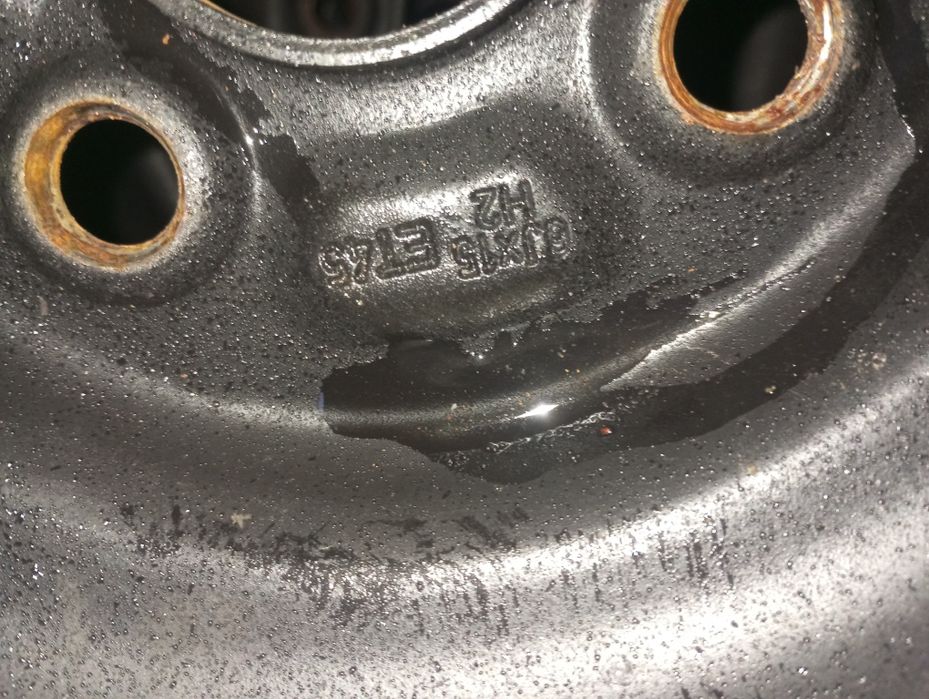 Felgi stalowe opony zimowe corolla e 11 e12 yaris