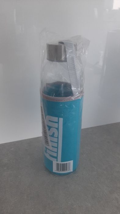 Szklana butelka na wodę 500 ml / 0,5 l / z etui