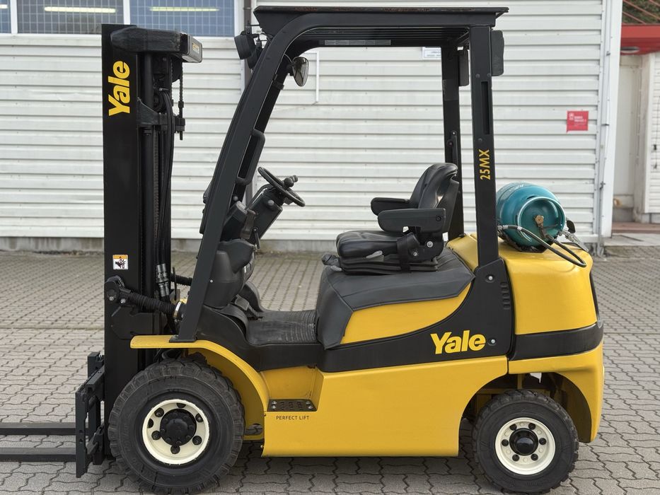 Wózek widlowy [2019r] YALE HYSTER 2500kg * przesuw