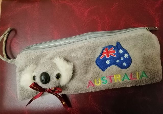 Новый пенал сумочка  из Австралии
