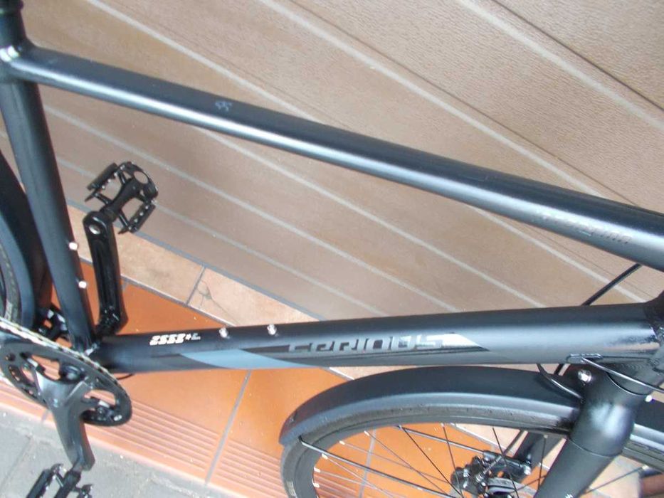 Piękny rower ścigacz miejski Serious Intention Urban Alu- jak nowy !