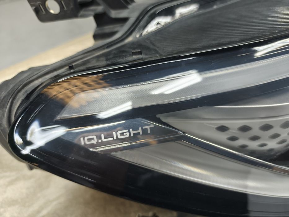 Faróis Volkswagen ID3