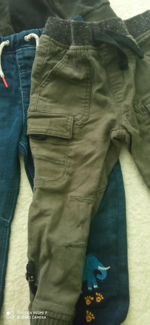 Детская ветровка + 2 шт джинсы на 1,5 лет