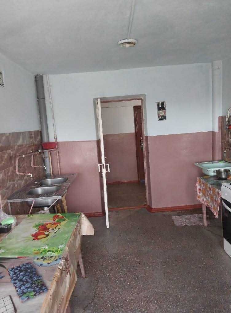 Продається Р - Н Черьомушки