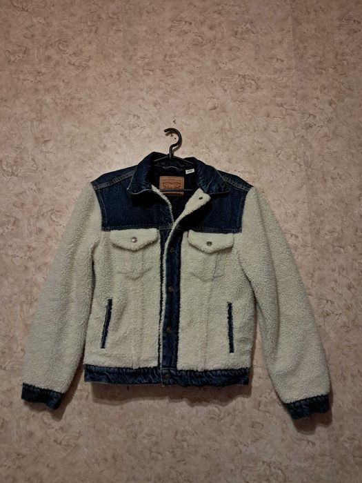 Джинсова утеплена куртка від Levi's