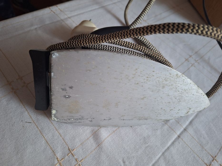 Stare żelazko vintage PRL antyk