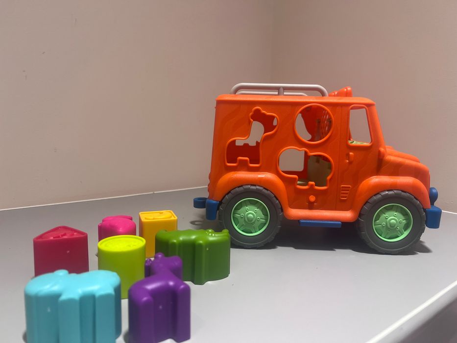 Sorter na klocki ciężarówka Safari B.toys