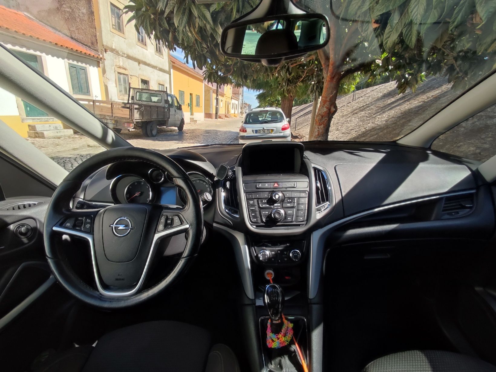 Vendo Opel Zafira