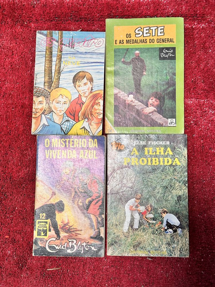 4 livros titulos variados