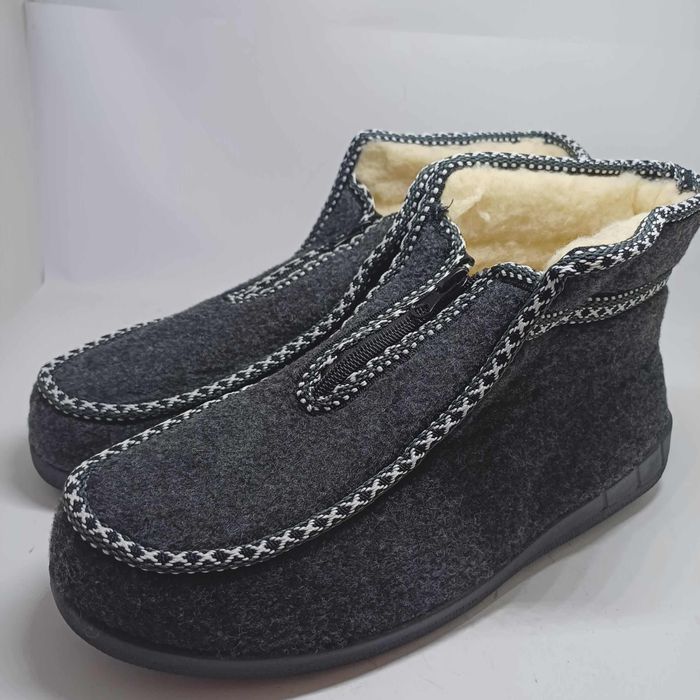 Nowe pantofle bambosze roz 45
