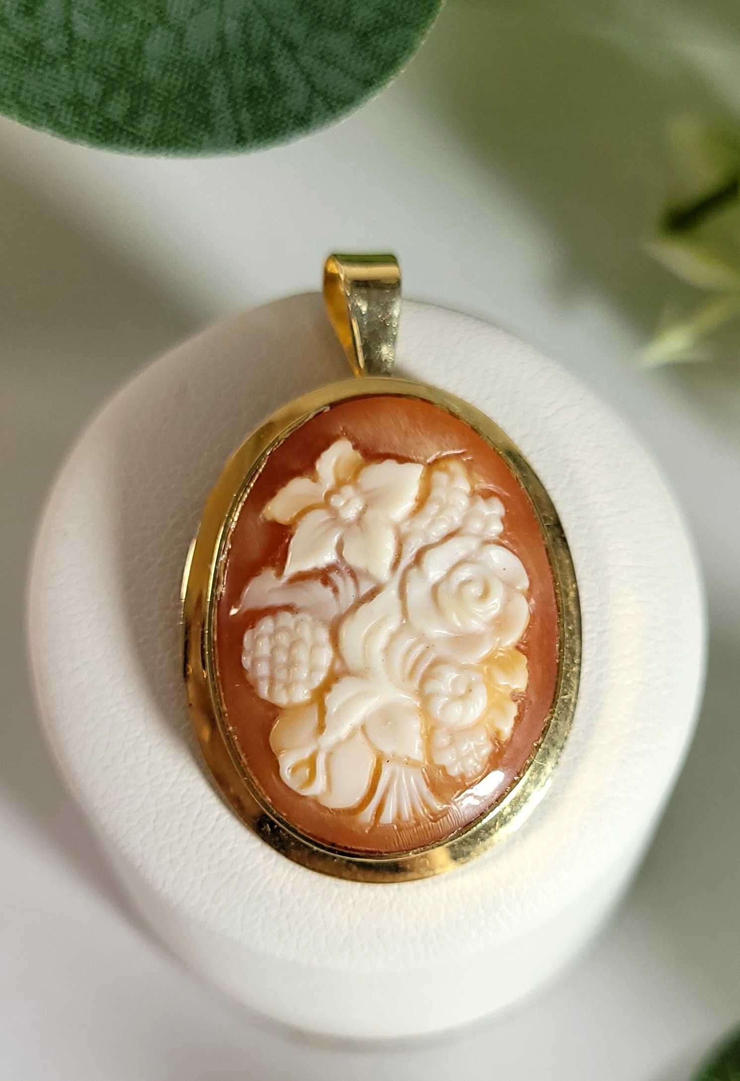 Złota zawieszka 5,91G 585