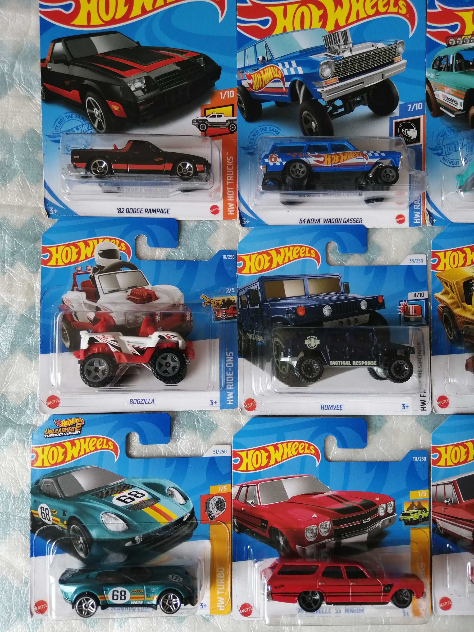Hot Wheels 1/64 Novos