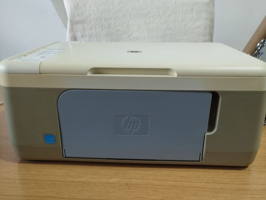 Vendo impressora HP Deskjet F2280