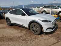 Ford Mustang Mach-E (2022)