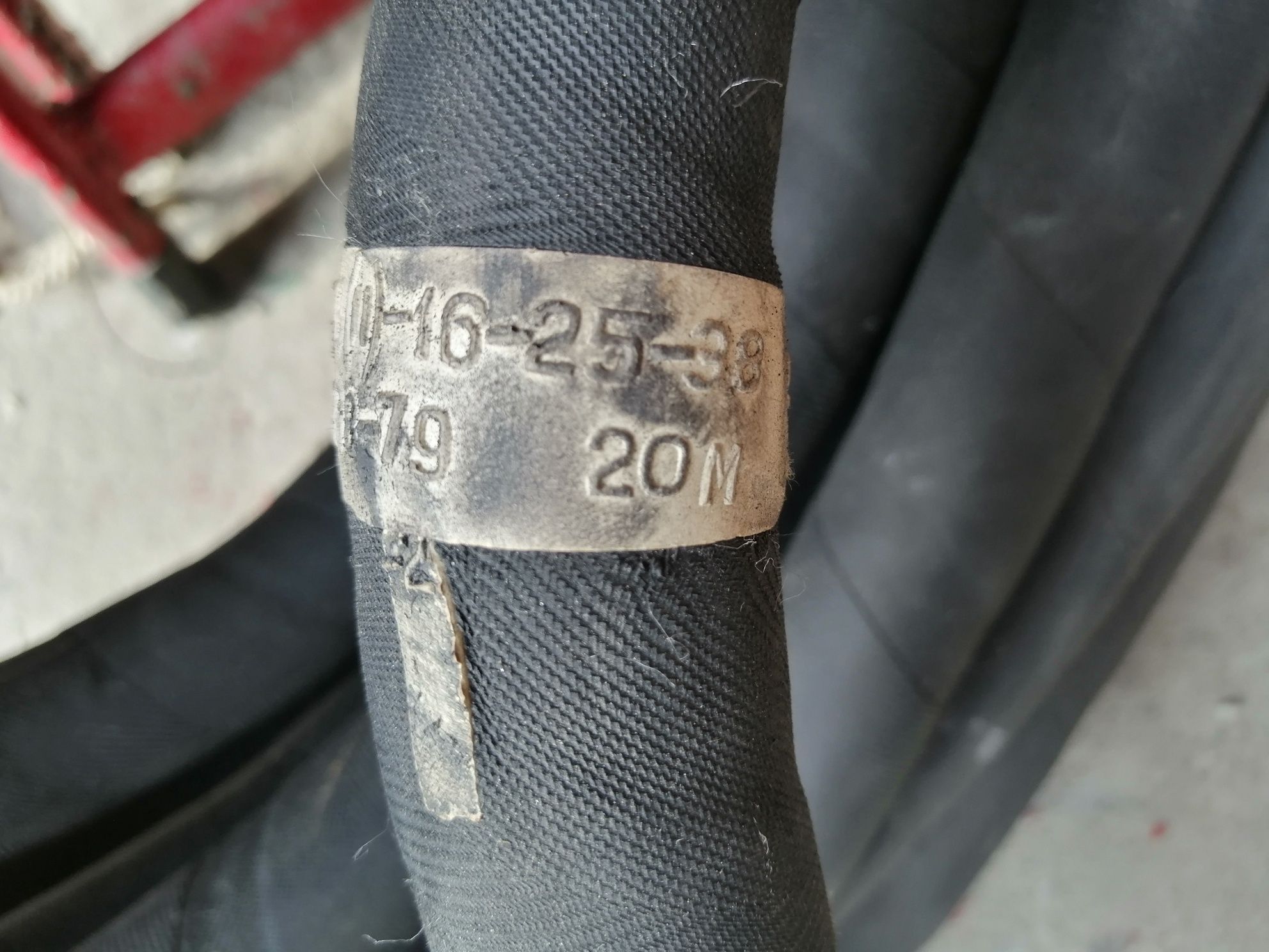 Рукав резиновый напорный 25*38