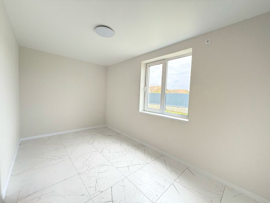 Продам 2поверховий будинок в селі Лисогора 5хв від Вінниці Якушинці