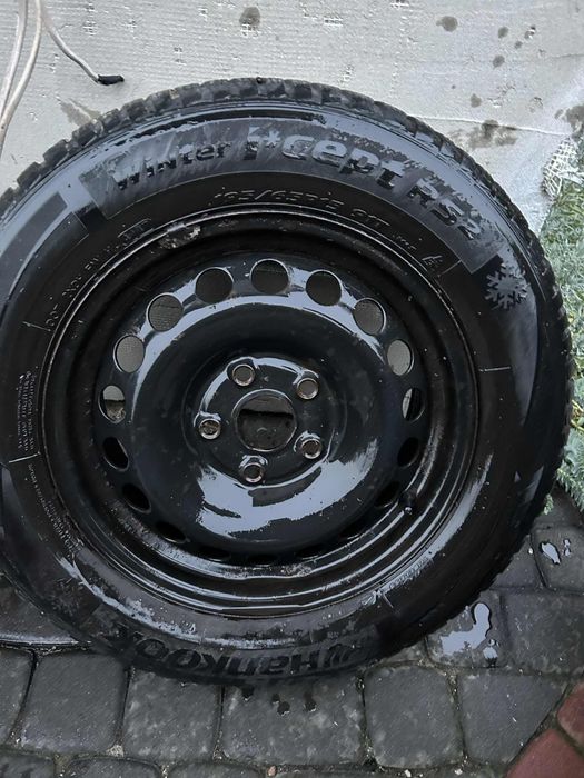 Koła z oponami zima Hankook 195/65 R15 5x112