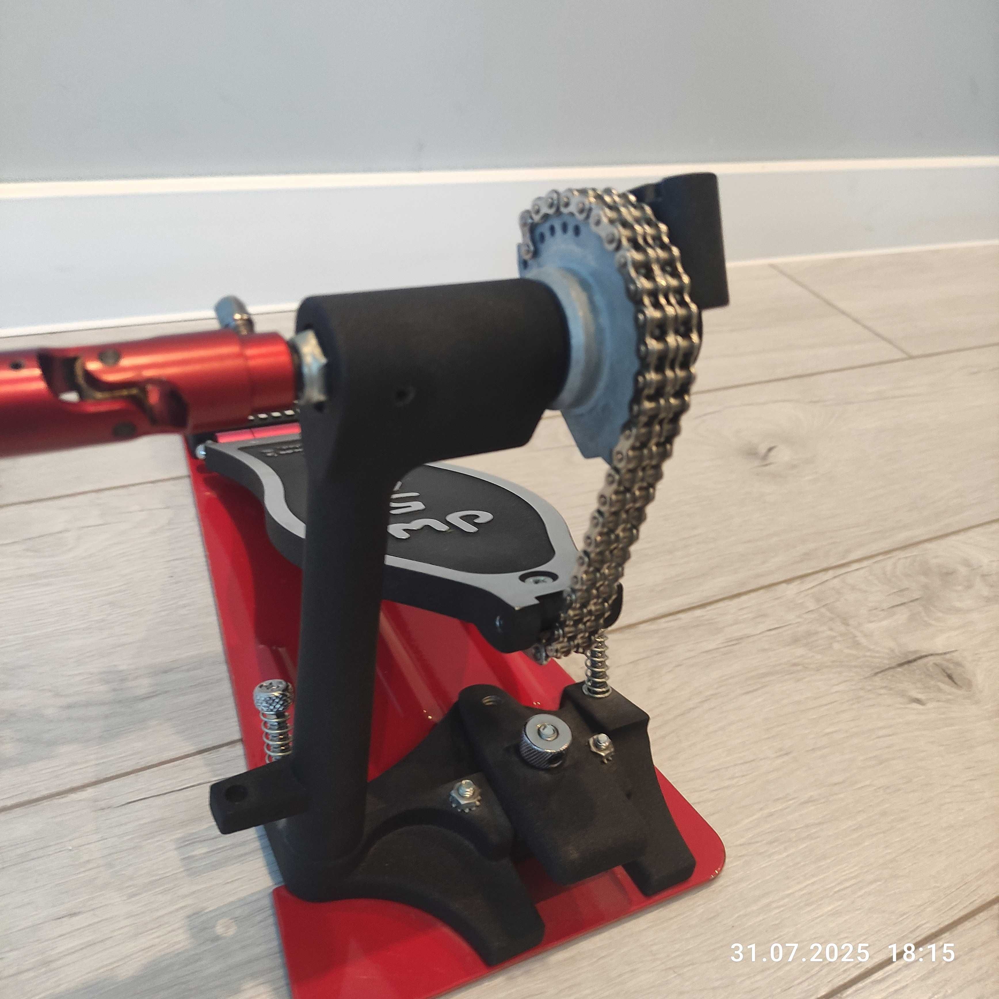 DW5002 AD3 Stopa podwójna + hard case DW