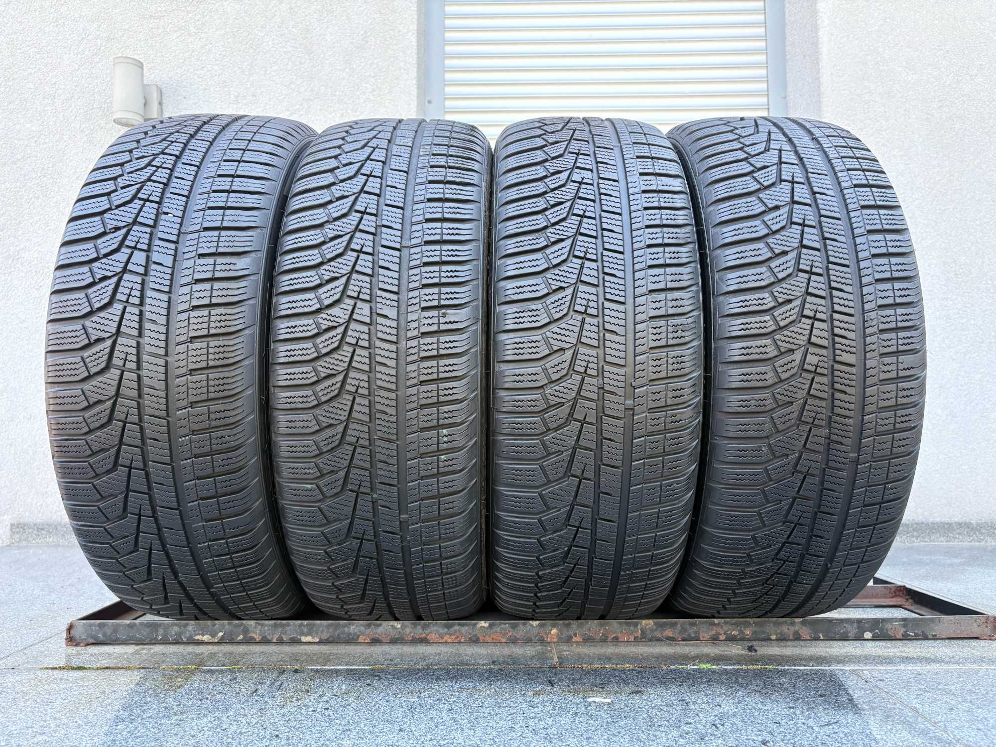 2szt zimowe 205/55R17 Hankook 5,5mm 2022r świetny stan! Z536 gwar