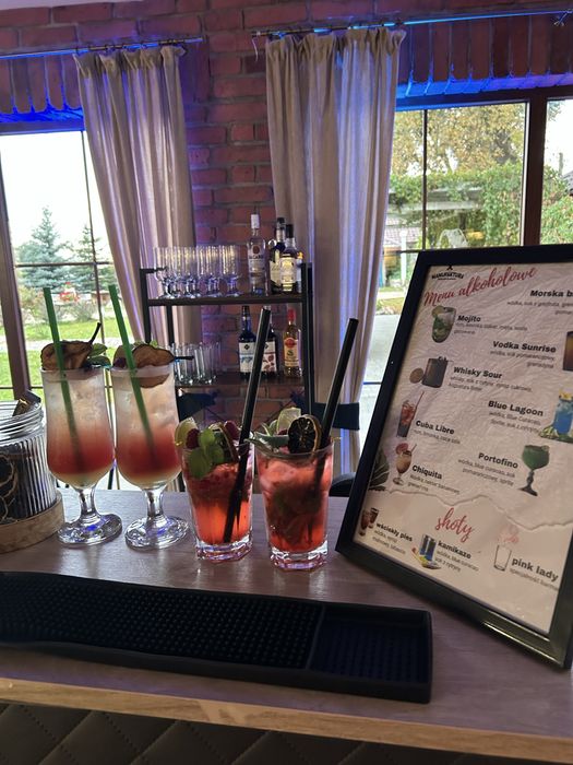 Mobilny BAR Drink bar BARMAN FOTObudka Ciężki dym napisy LOVE