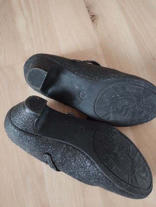 Pantofelki dziewczęce