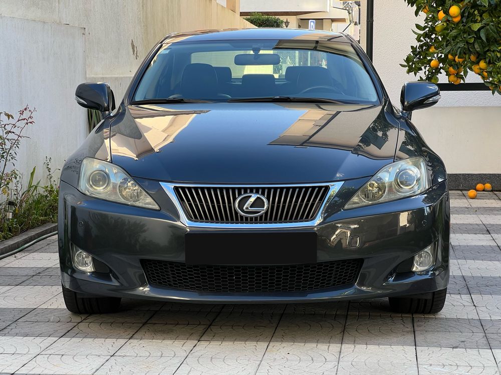 Lexus IS220D Executive, 2010