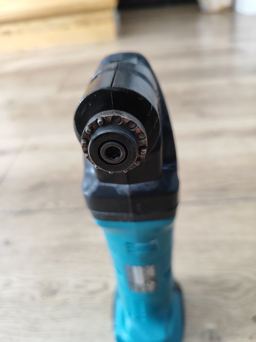 Urządzenie wielofunkcyjne Multitool z regulacją obrotów Makita 18v