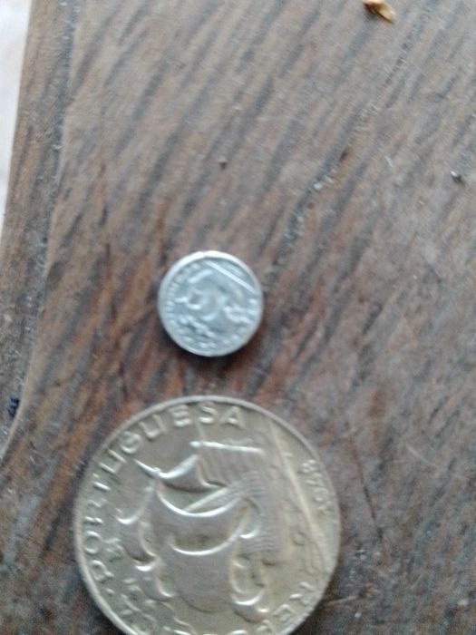 duas Moedas de 2$50
