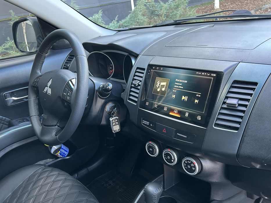 Аутлендер XL 2.4 4WD