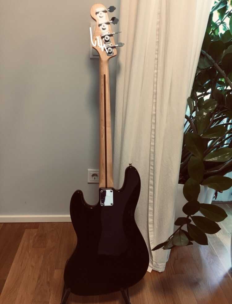 Fender Jazz Bass Deluxe Active 1997, Мексика +кейс Fender USA+ремень